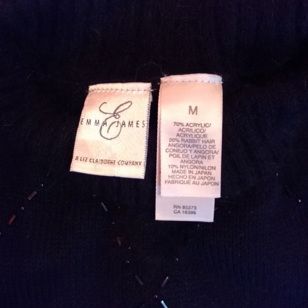 Sweater - Picture 4 of 4